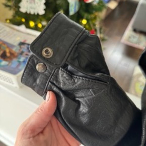 VINTAGE Black leather cropped biker jacket size 10 - Picture 6 of 9